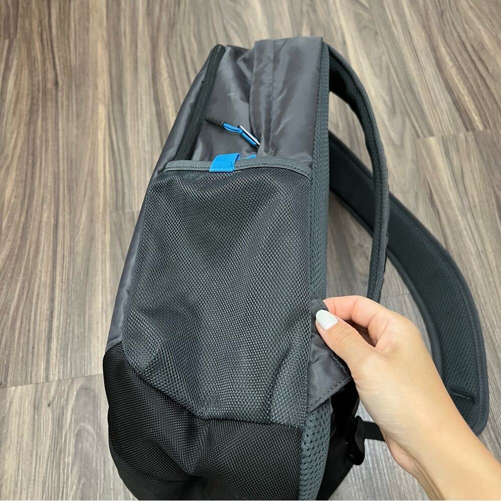 DELL Backpack 15.6” grey - Picture 4 of 9